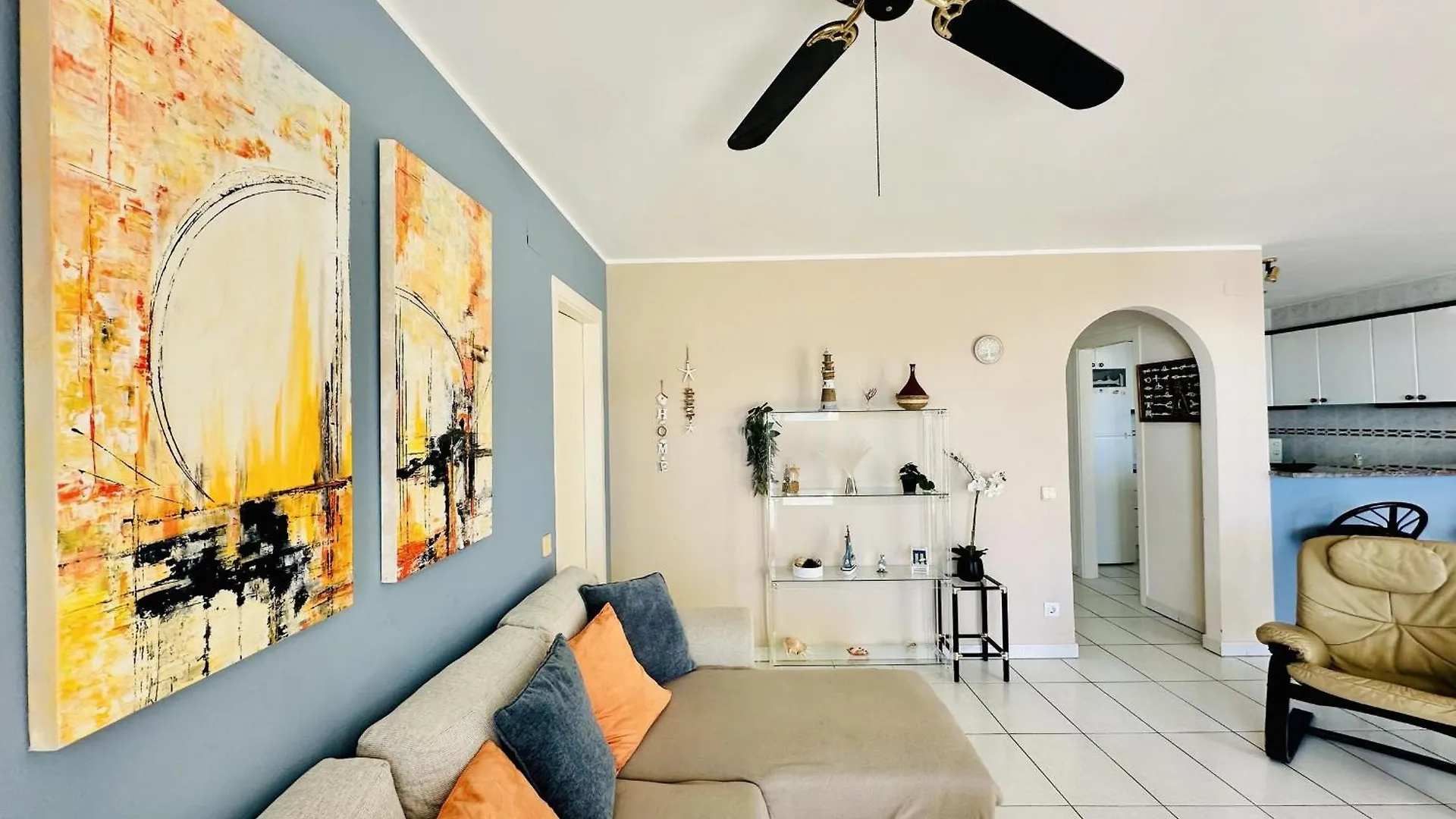 Apartamento Vacaciones Zona Privilegiada: Frente Al Mar Con Terraza, 2 Hab., Rutas De Senderismo, Canyelles Petites - Es-258-72 Roses Espanha